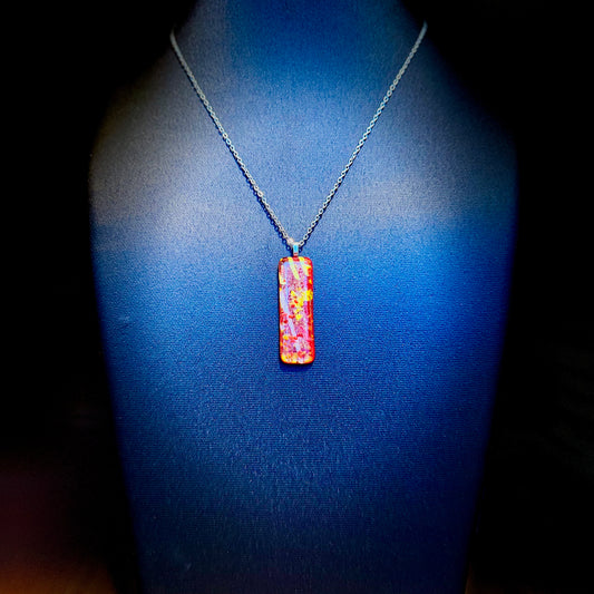Red Spectrum glass pendant with firelight, yellow and red stringers