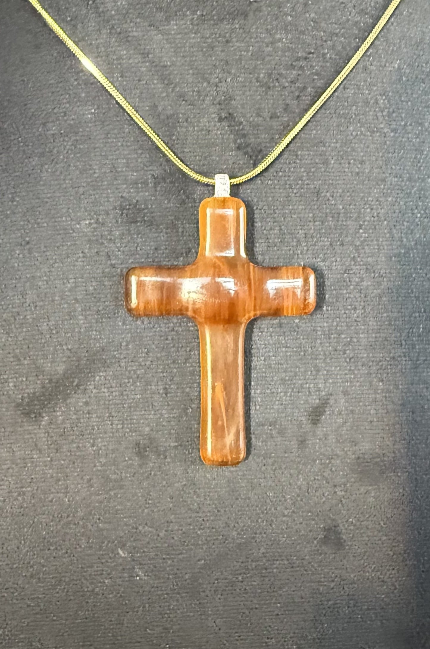 Amber wispy Spectrum  Divine Vouge Cross